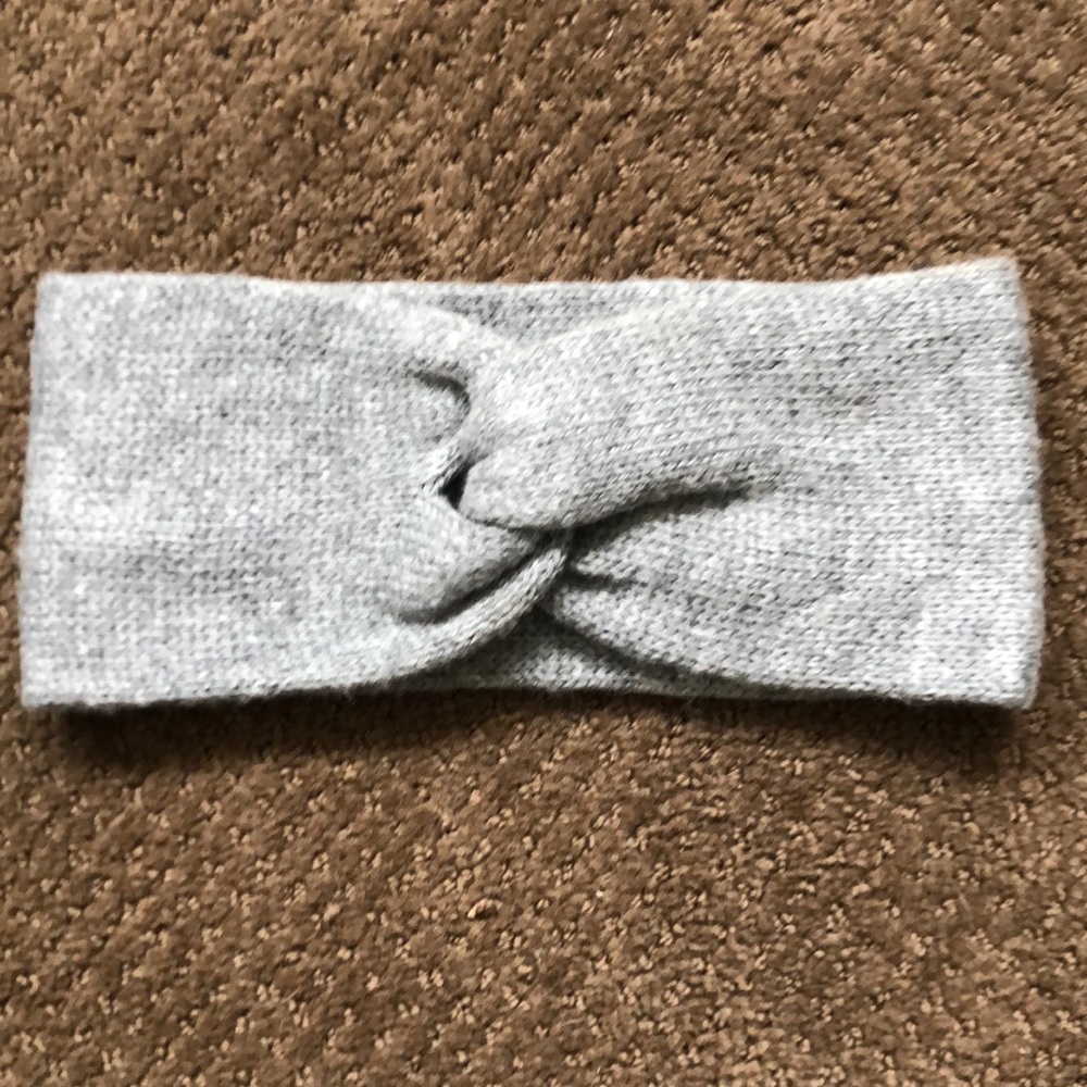 Perfect accessory for cold days!